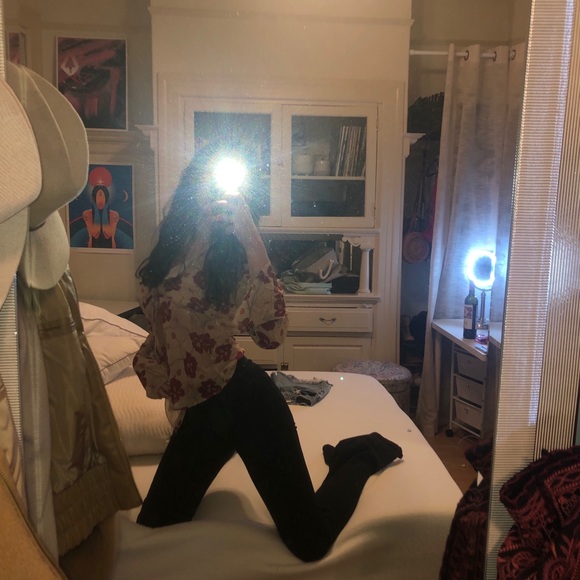 3x1 Mid- Rise Split Seam Bell Jean Blackout Jeans - Picture 3 of 7